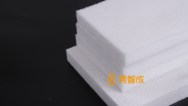 助力良好睡眠，从选择舒适的床垫硬质棉开始