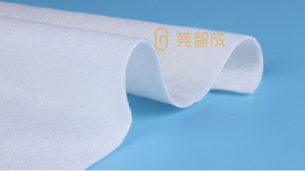 针刺棉的密度是怎么控制的？