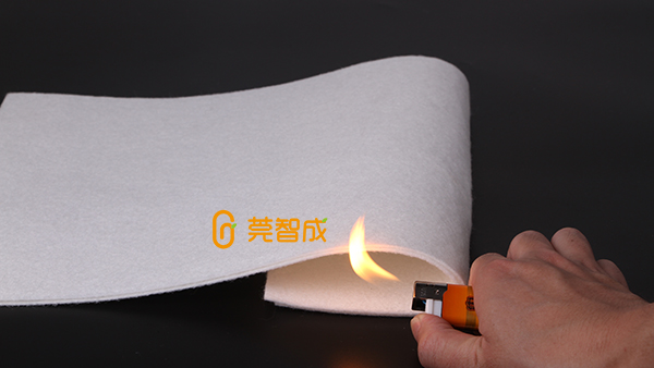 防火阻燃棉用途-防火、隔热，不易燃烧