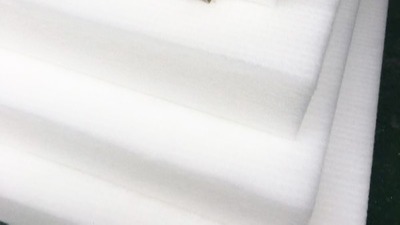 智成硬质棉生产厂家告诉您：硬质棉和海绵的区别？