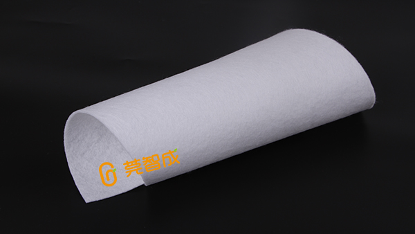 如何使针刺无纺布具有难燃效果？