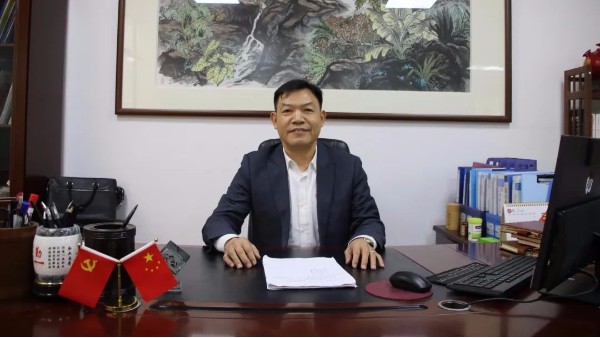 专访广东省海南商会副会长吴川鸿：坚持创新与学习，打造全球无纺布领域优秀企业