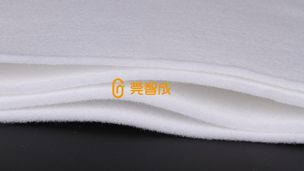 耐高温针刺棉是用什么材质制成的？
